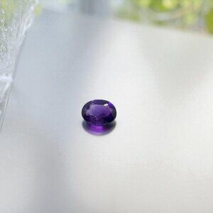 8 x 6 mm Oval Amethyst Gemstone - Live Show Listing